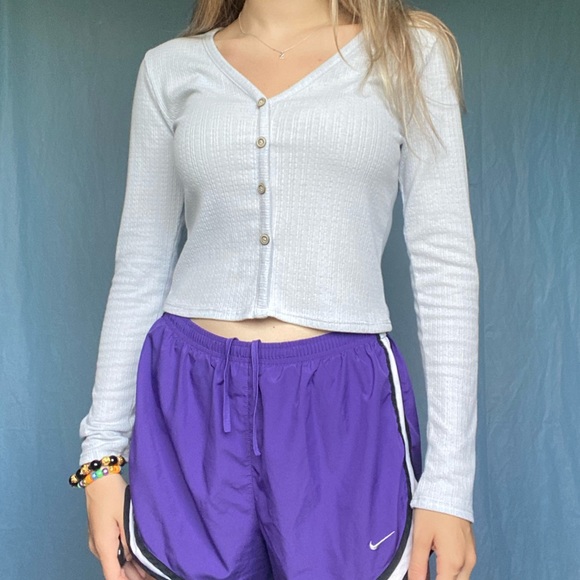 Donating soon!! Caution To The Wind Button Blueish Longsleeve Top - Picture 10 of 12